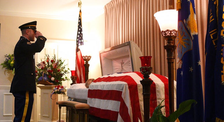 When John James Murphy died in Elgin last month, he was an "unclaimed veteran" whose relatives couldn't be found or contacted to take care of his burial.