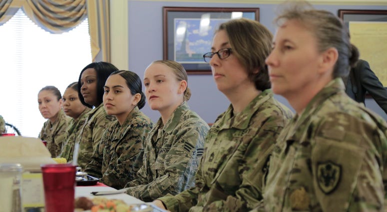 Military services members discuss issues during speed mentoring at the 2016 Women’s Joint Leadership Symposium at Ford Island Conference Center on Joint Base Pearl Harbor-Hickam.