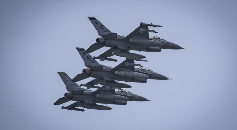 U.S. Air Force F-16C Fighting Falcons from the New Jersey National Guard’s 177th Fighter Wing fly overhead during the Thunder over the Boardwalk Air Show in Atlantic City, N.J., Aug. 22, 2018.
