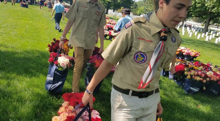 The Memorial Day Flower Foundation brings blooms to Arlington National Cemetery graves. MemorialDayFlowers