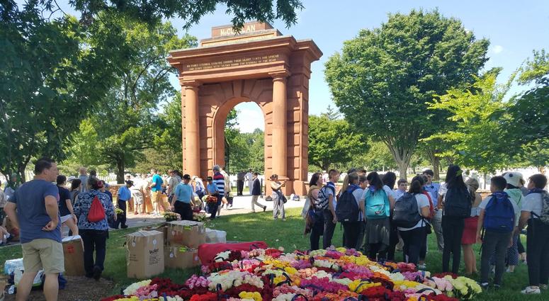 The Memorial Day Flower Foundation brings blooms to each grave at Arlington National Cemetery. MemorialDayFlowers