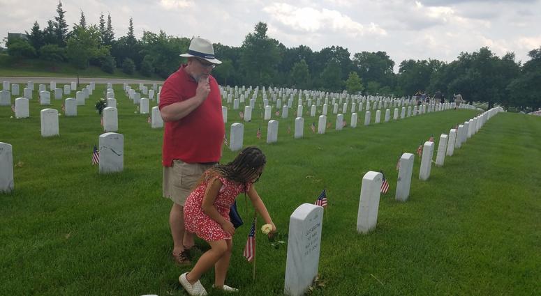 The Memorial Flowers Foundation brings blooms to Arlington National Cemetery graves. MemorialDayFlowers