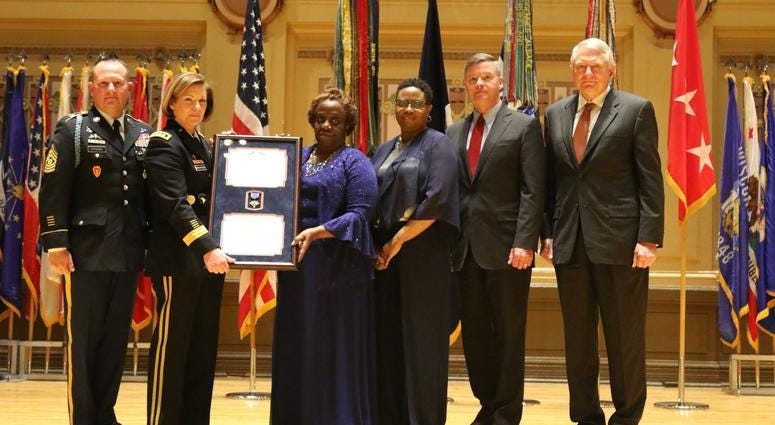 Staff Sgt. Stevon Booker posthumously awarded Distinguished Service Cross Staff Sgt. Stevon Booker posthumously awarded Distinguished Service Cross