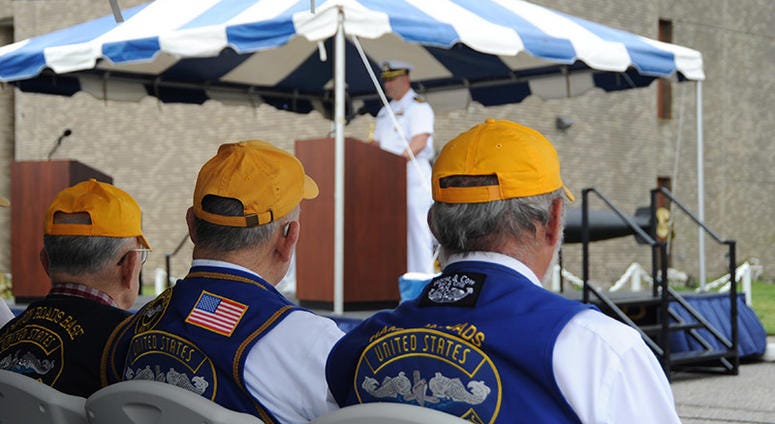 Cmdr. Leightom Pitre, commanding officer Submarine Learning Facility, Norfolk, welcomes submarine veterans, active duty submariners, family and friends to the annual Submarine Veterans Memorial and Submarine Hall of Fame Induction ceremony.