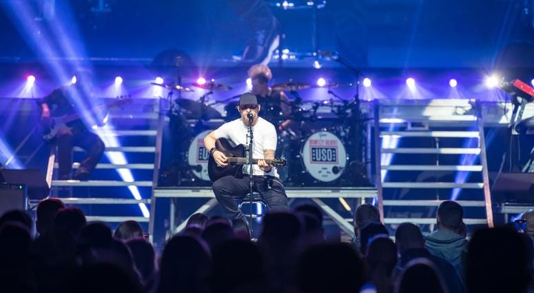 Brantley Gilbert performs at USO Takeover at The Wharf