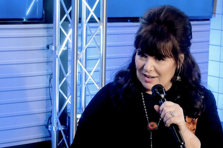 Ann Wilson performs at the Coral Sky Amphitheatre Ann Wilson performs at the Coral Sky Amphitheatre