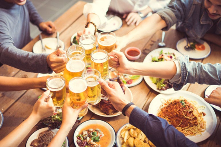 BeerMealFriendsPhoto