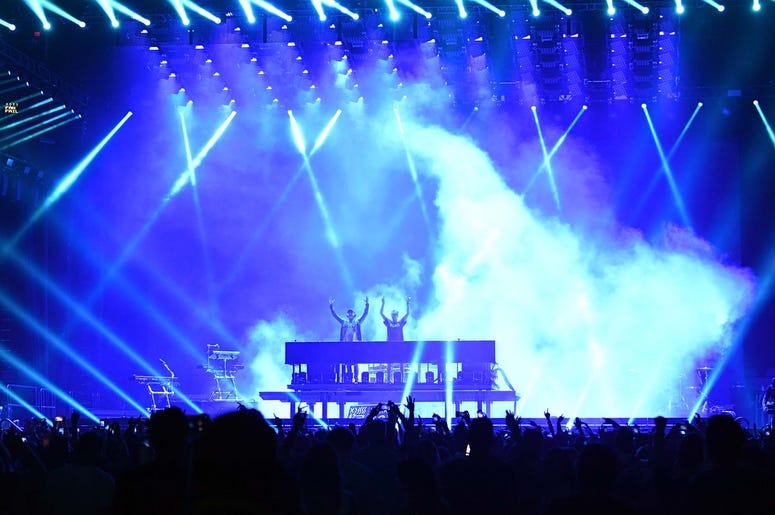 Chainsmokers