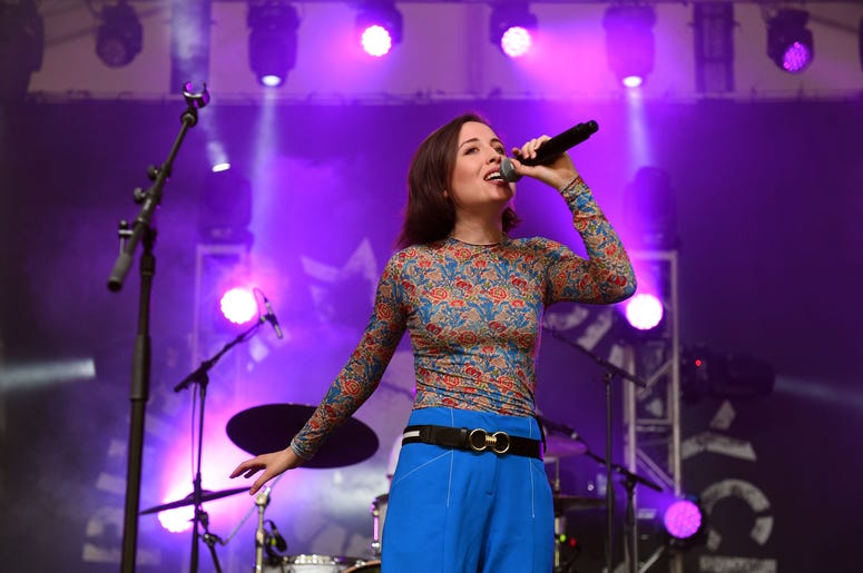 May 6, 2018; Atlanta, GA, USA; Alice Merton performs during the 2018 Shaky Knees Music Festival at Central Park. Mandatory Credit: Adam Hagy-USA TODAY Sports Entertainment: Shaky Knees Music Festival