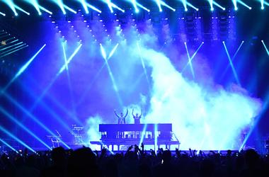 Chainsmokers