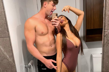 Francesca Farago Too Hot to Handle Francesca Farago Too Hot to Handle