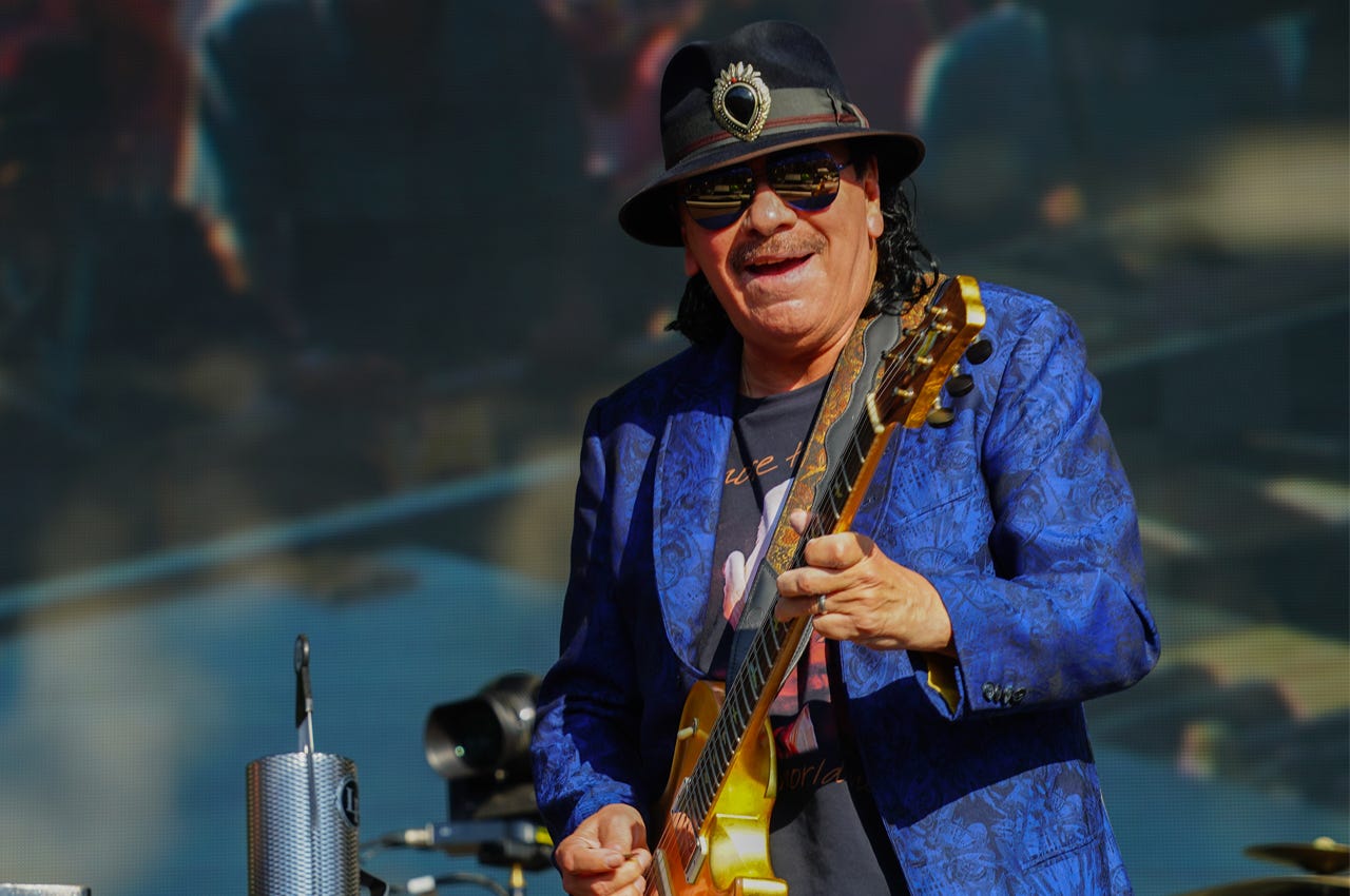 carlos santana 2019