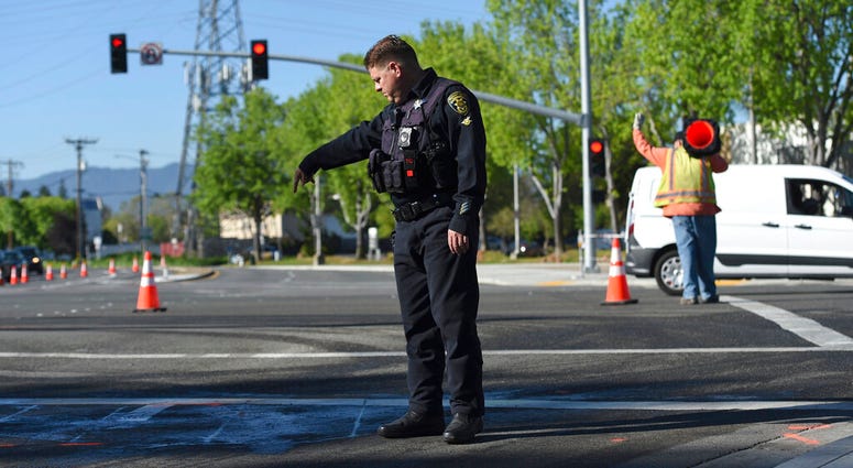Police and road crews at scene of Sunnyvale crash Police and road crews at scene of Sunnyvale crash