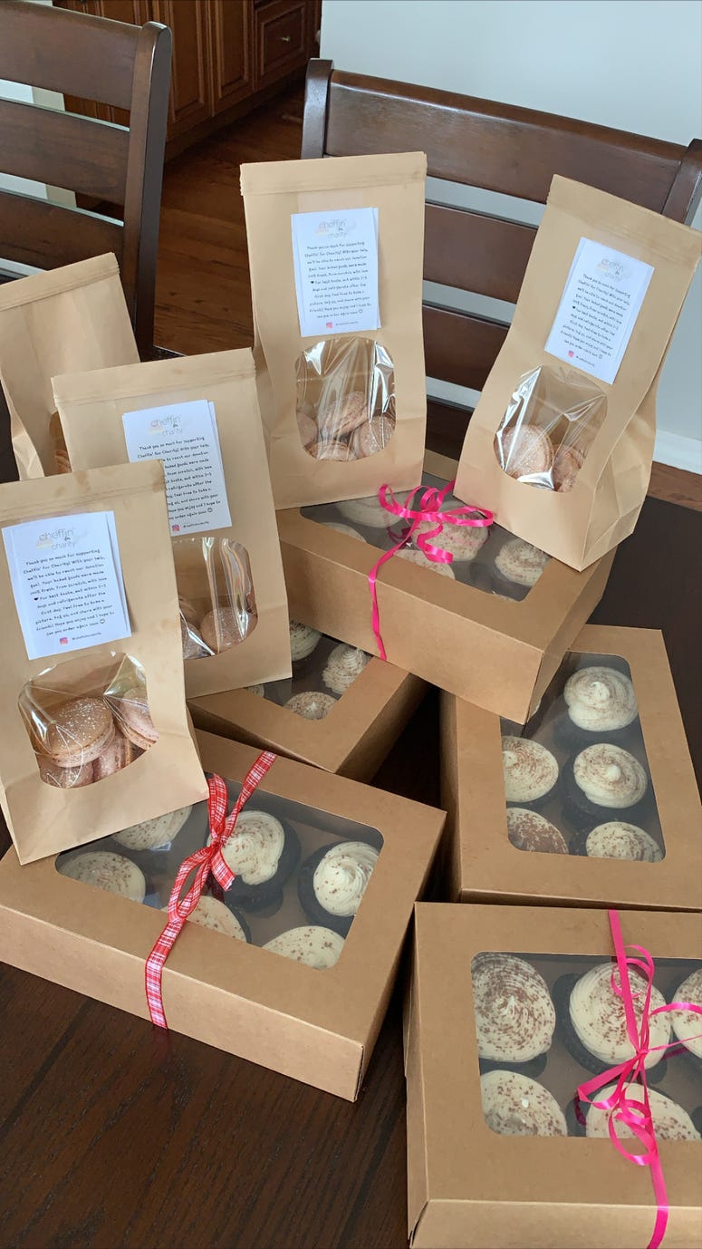 Cupertino teenager Jonathan Dinh has turned his baking hobby into a charitable fundraiser