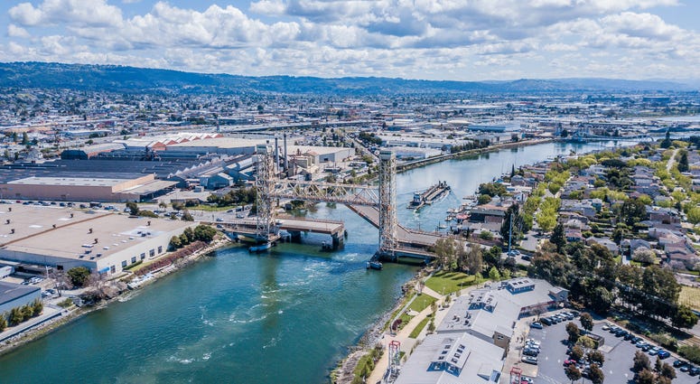 A view of a bridge connecting Oakland and Alameda. A view of a bridge connecting Oakland and Alameda.