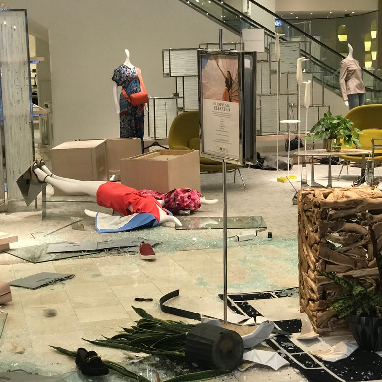 Damage to businesses in downtown Walnut Creek during protests Sunday night. Damage to businesses in downtown Walnut Creek during protests Sunday night.