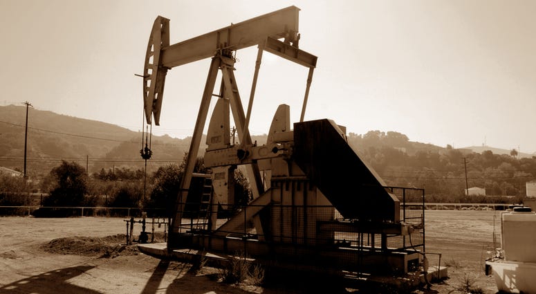 California Oil Well California oil well