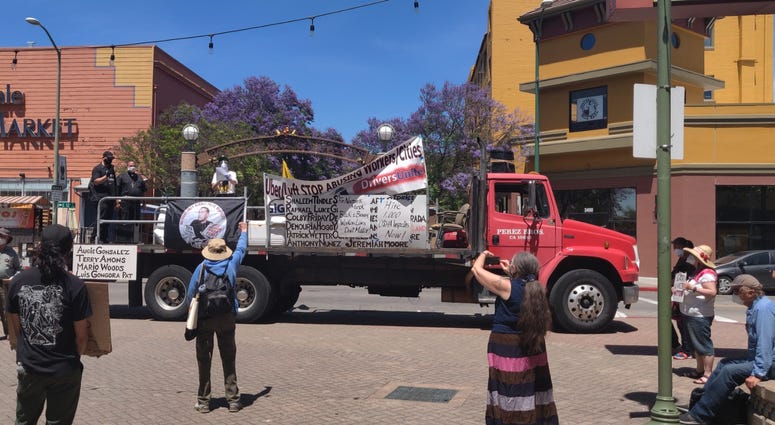 From #COVID to Cops--We Can't Breathe Caravan" day of action and car parade in Oakland, June 1, 2020 From #COVID to Cops--We Can't Breathe Caravan" day of action and car parade in Oakland, June 1, 2020
