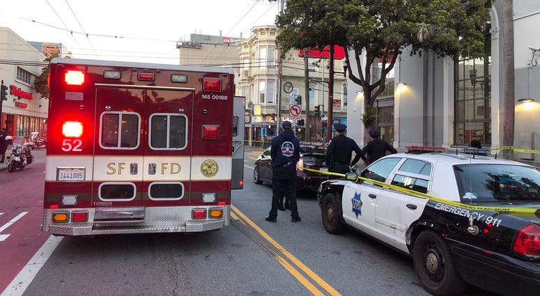 Three injured in Mission District crash Three injured in Mission District crash