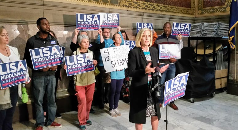Lisa Middleman speaking at a public event Lisa Middleman speaking at a public event