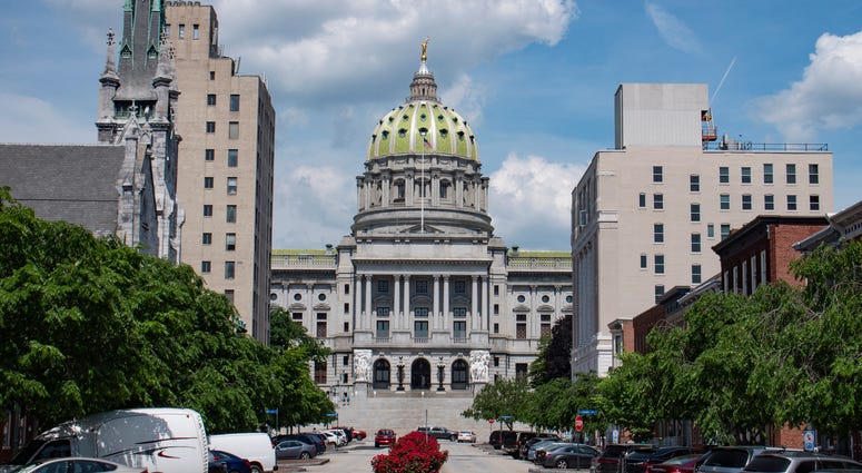 Pennsylvania State Capitol Building Pennsylvania State Capitol Building