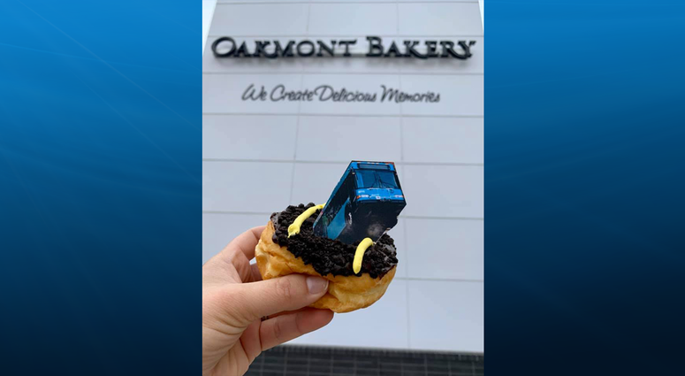 New Pittsburgh bus holehole donut