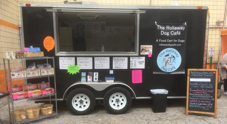 The Rollaway Dog Cafe