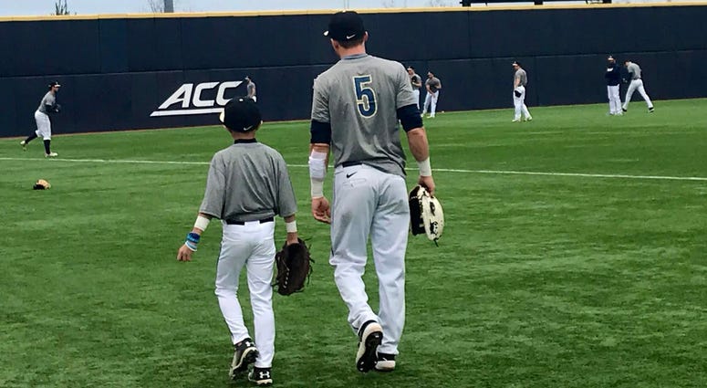 Pitt baseball CF Connor Perry with Keagan Dowd in 2019 Pitt baseball CF Connor Perry with Keagan Dowd in 2019