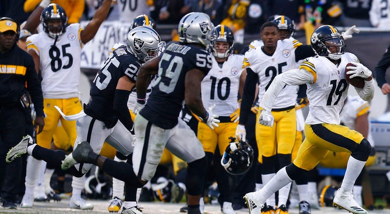 Pittsburgh Steelers wide receiver JuJu Smith-Schuster Pittsburgh Steelers wide receiver JuJu Smith-Schuster