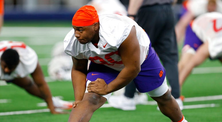 Clemson defensive tackle Dexter Lawrence Clemson defensive tackle Dexter Lawrence