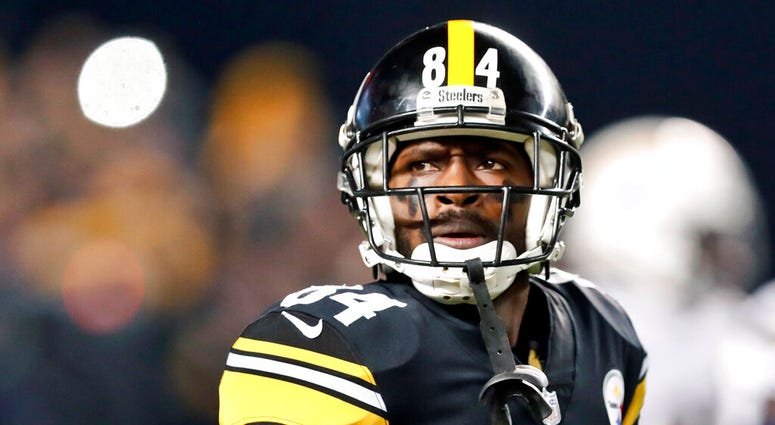 Pittsburgh Steelers wide receiver Antonio Brown Pittsburgh Steelers wide receiver Antonio Brown