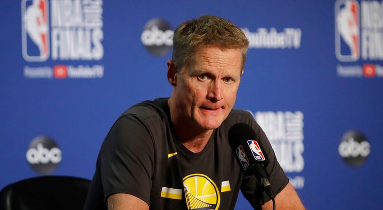Golden State Warriors head coach Steve Kerr Golden State Warriors head coach Steve Kerr