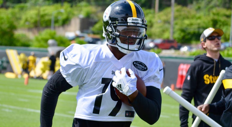 Steelers WR JuJu Smith-Schuster at OTAs in 2019