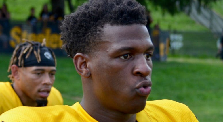 Steelers CB Mike Hilton at training camp in 2019
