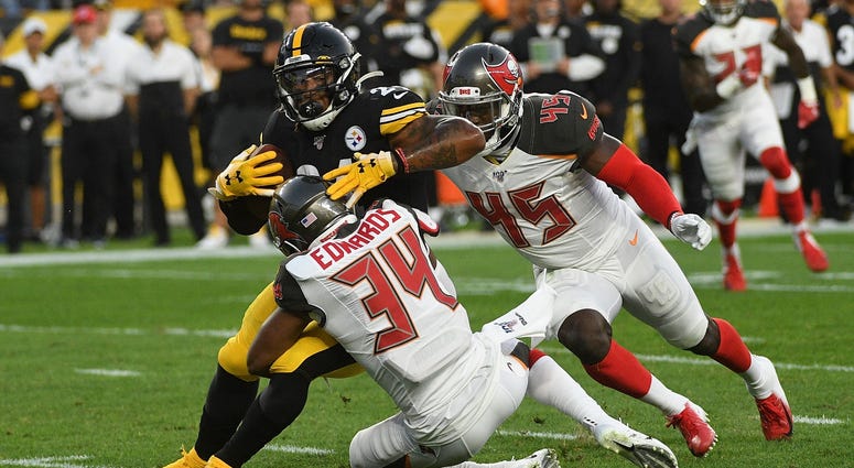 Pittsburgh Steelers vs Tampa Bay Buccaneers at Heinz Field on August 9, 2019 Pittsburgh Steelers vs Tampa Bay Buccaneers at Heinz Field on August 9, 2019