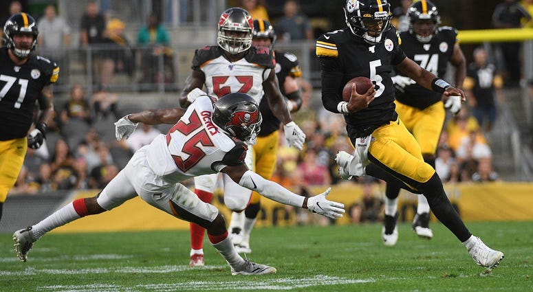 Pittsburgh Steelers vs Tampa Bay Buccaneers at Heinz Field on August 9, 2019 Pittsburgh Steelers vs Tampa Bay Buccaneers at Heinz Field on August 9, 2019