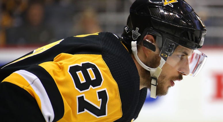 Sidney Crosby #87 of the Pittsburgh Penguins prepares for a face off during the NHL Stanley Cup Playoffs at PPG Paints Arena Sidney Crosby #87 of the Pittsburgh Penguins prepares for a face off during the NHL Stanley Cup Playoffs at PPG Paints Arena