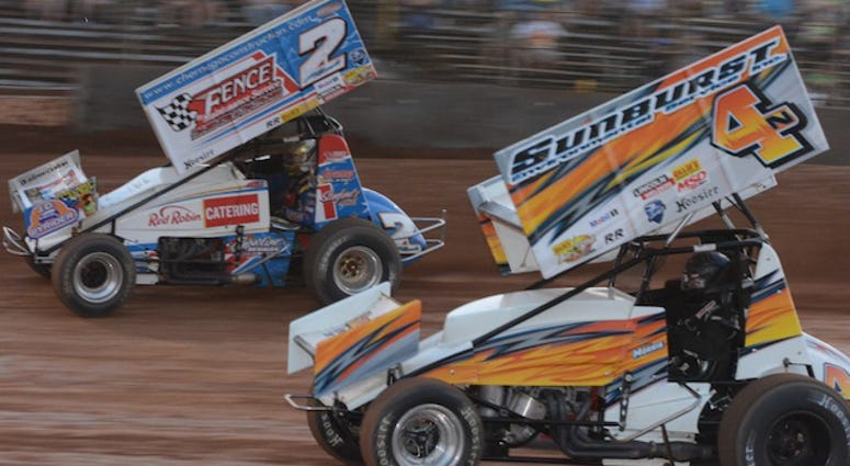 AJ Flick and Jack Sodeman Jr in 410 Sprint Car Competition At Lernerville speedway 410 Sprint Car Action At Lernerville Speedway's Fab4 Friday Night