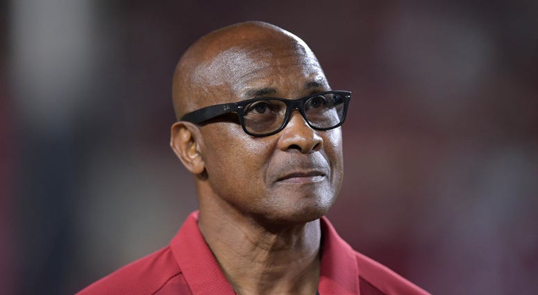 Sep 21, 2018; Los Angeles, CA, USA; Southern California Trojans athletic director Lynn Swann