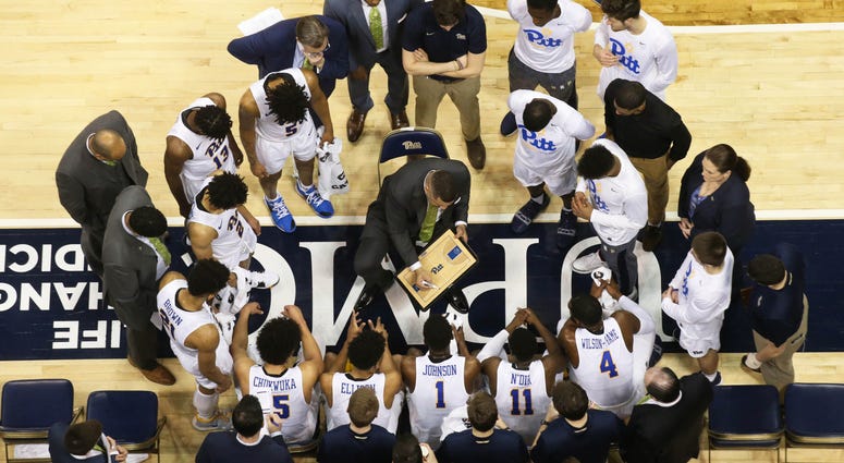 Jeff Capel talks to his team Jeff Capel talks to his team