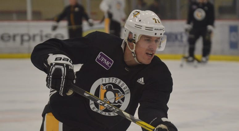 Evgeni Malkin at practice