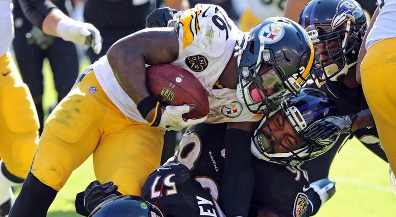 LeVeon Bell of the Pittsburgh Steelers LeVeon Bell of the Pittsburgh Steelers