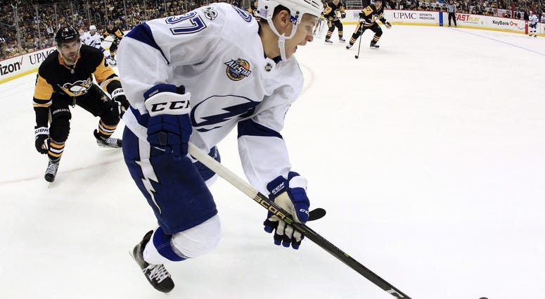 Tampa Bay Lightning vs Pittsburgh Penguins Tampa Bay Lightning vs Pittsburgh Penguins