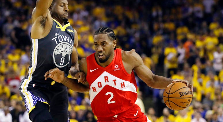 Toronto Raptors forward Kawhi Leonard Toronto Raptors forward Kawhi Leonard