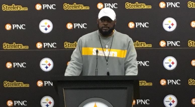 Mike Tomlin at podium