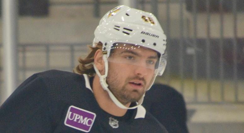 Penguins forward Zach Aston-Reese in training camp in 2018