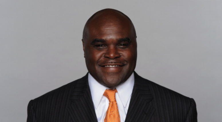 Former Steelers Running Backs Coach James Saxon DO NOT USE