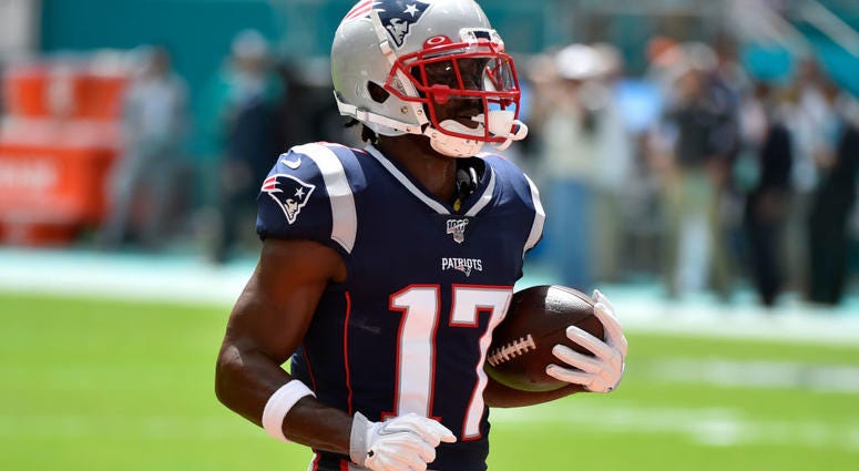 Antonio Brown #17 of the New England Patriots during warmups before the start of the game against the Miami Dolphins at Hard Rock Stadium on September 15, 2019 in Miami, Florida. Antonio Brown #17 of the New England Patriots during warmups before the start of the game against the Miami Dolphins at Hard Rock Stadium on September 15, 2019 in Miami, Florida.