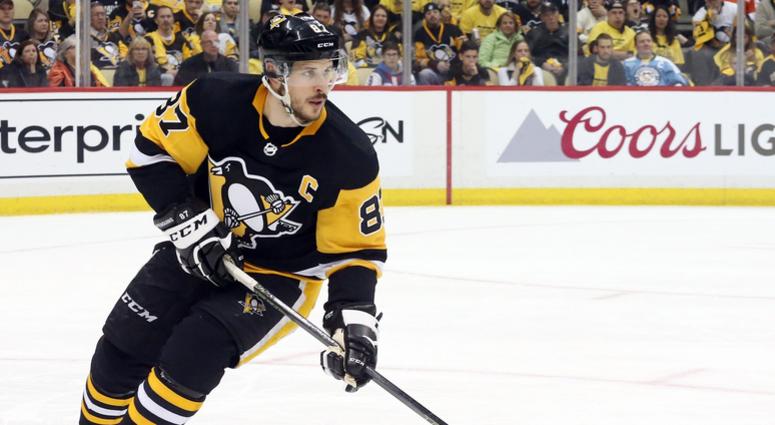 Sidney Crosby against the Flyers. Sidney Crosby against the Flyers.