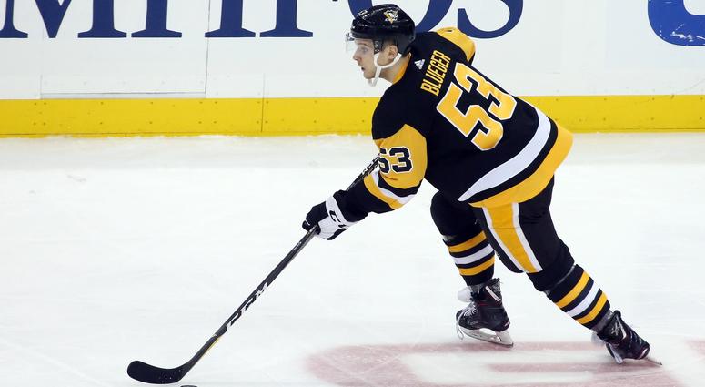 Pittsburgh Penguins center Teddy Blueger Pittsburgh Penguins center Teddy Blueger